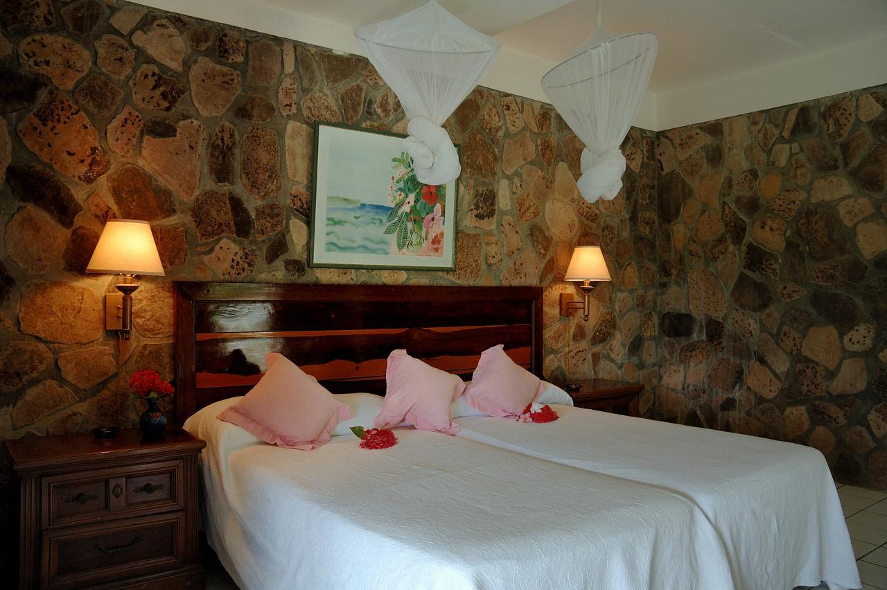 Frangipani Hotel Port Elizabeth Exterior photo